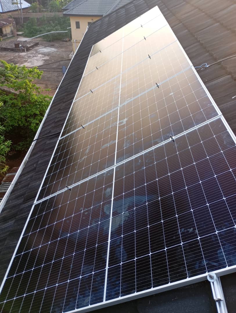 Ground / rooftop solar panel installation